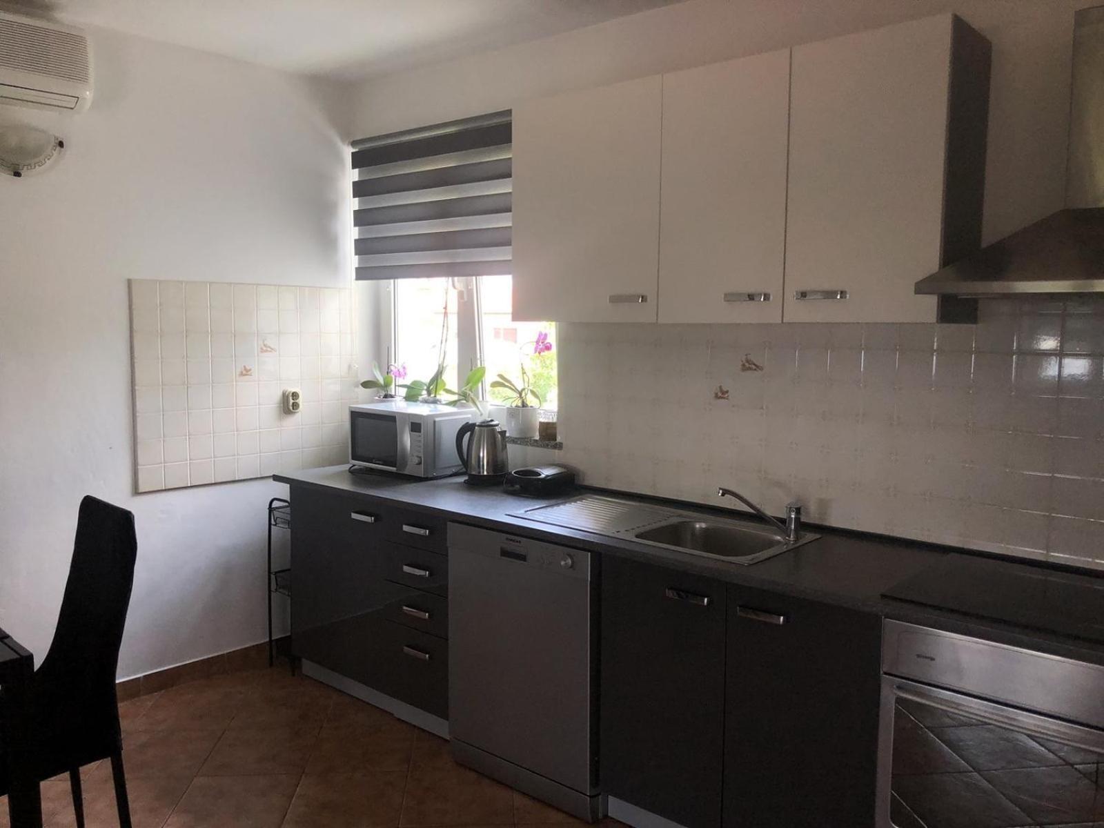 Apartman Sara ロヴィニ エクステリア 写真